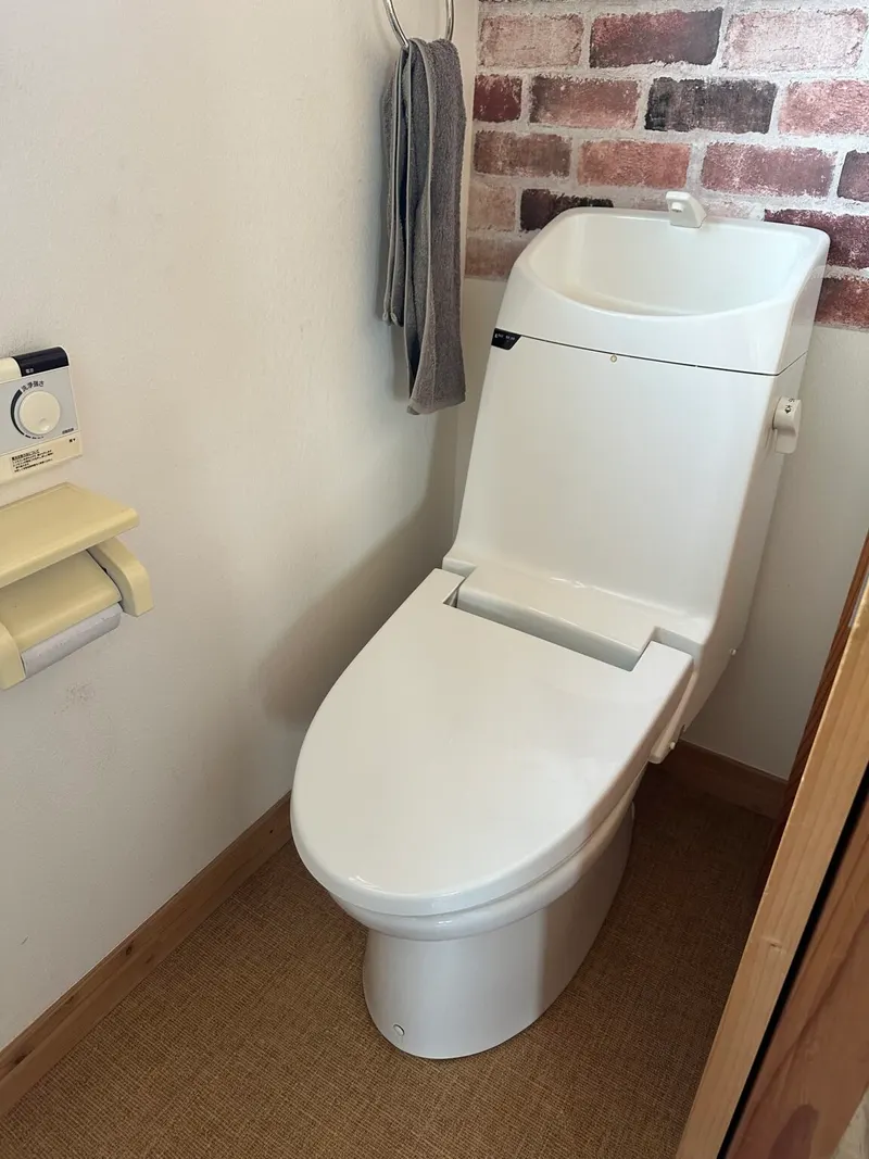 船橋市三咲のトイレ交換前